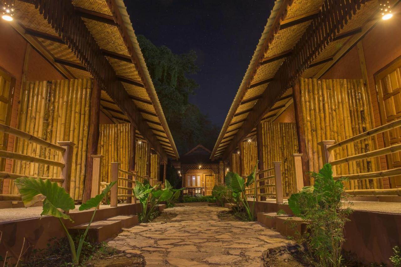 Tai House Resort Hsipaw Phòng bức ảnh